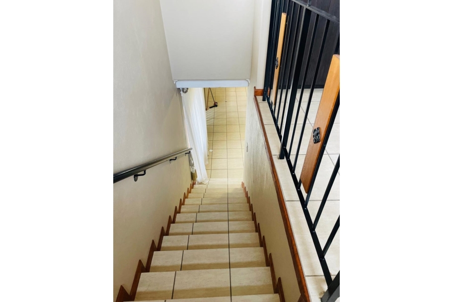 4 Bedroom Property for Sale in Noordwyk Gauteng
