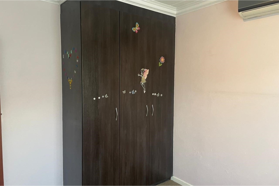4 Bedroom Property for Sale in Noordwyk Gauteng