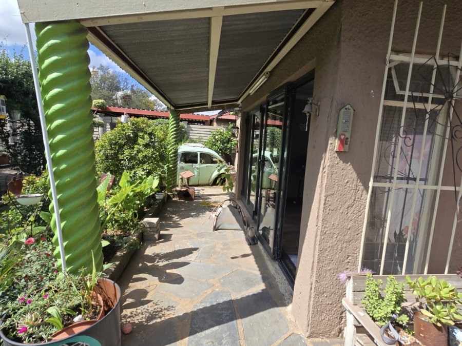 5 Bedroom Property for Sale in Vanderbijlpark Cw 6 Gauteng
