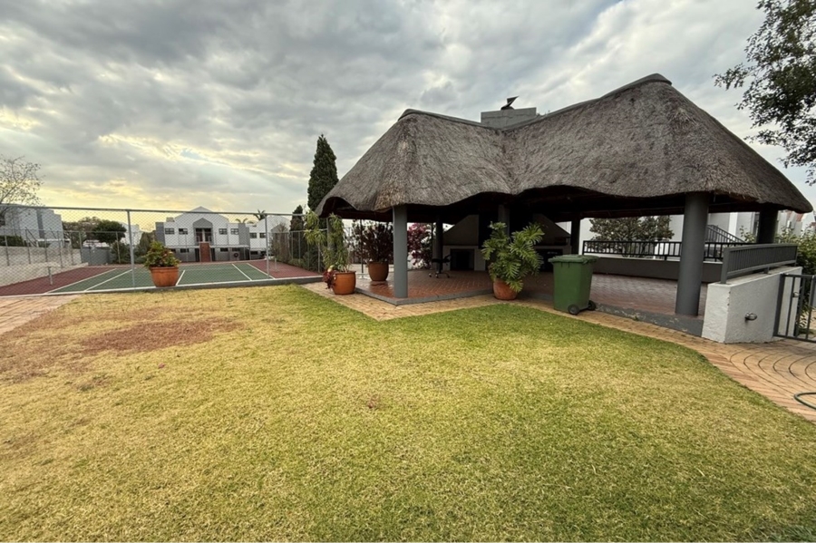 1 Bedroom Property for Sale in Morningside Ext 40 Gauteng