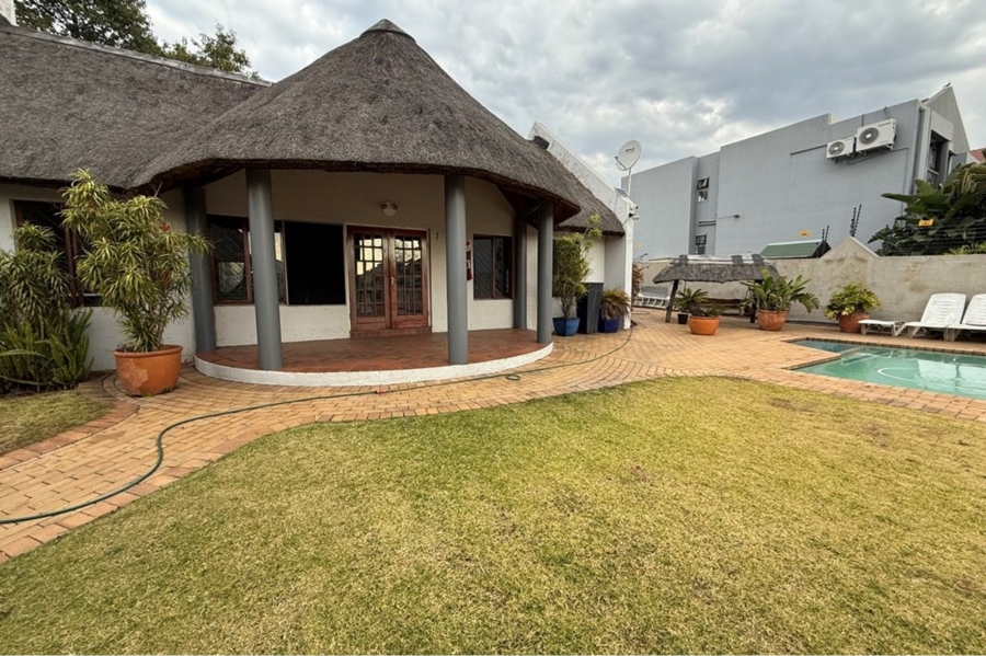 1 Bedroom Property for Sale in Morningside Ext 40 Gauteng