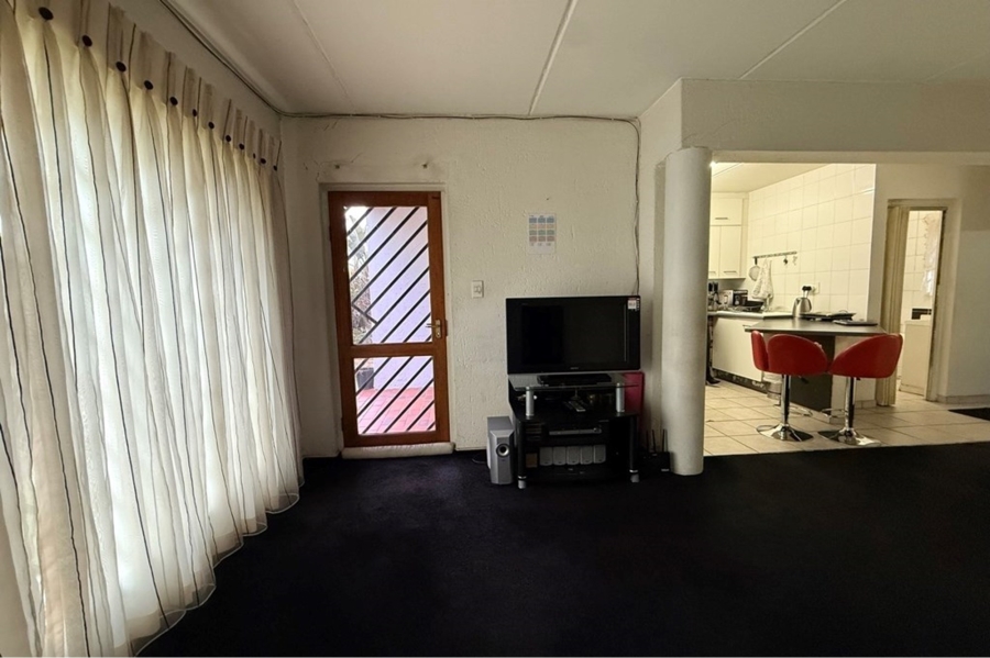 1 Bedroom Property for Sale in Morningside Ext 40 Gauteng