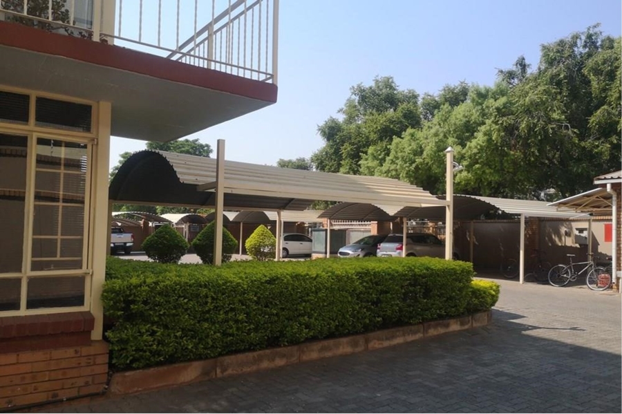 2 Bedroom Property for Sale in Hillcrest Gauteng