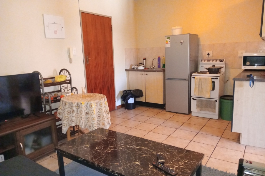 2 Bedroom Property for Sale in Hillcrest Gauteng