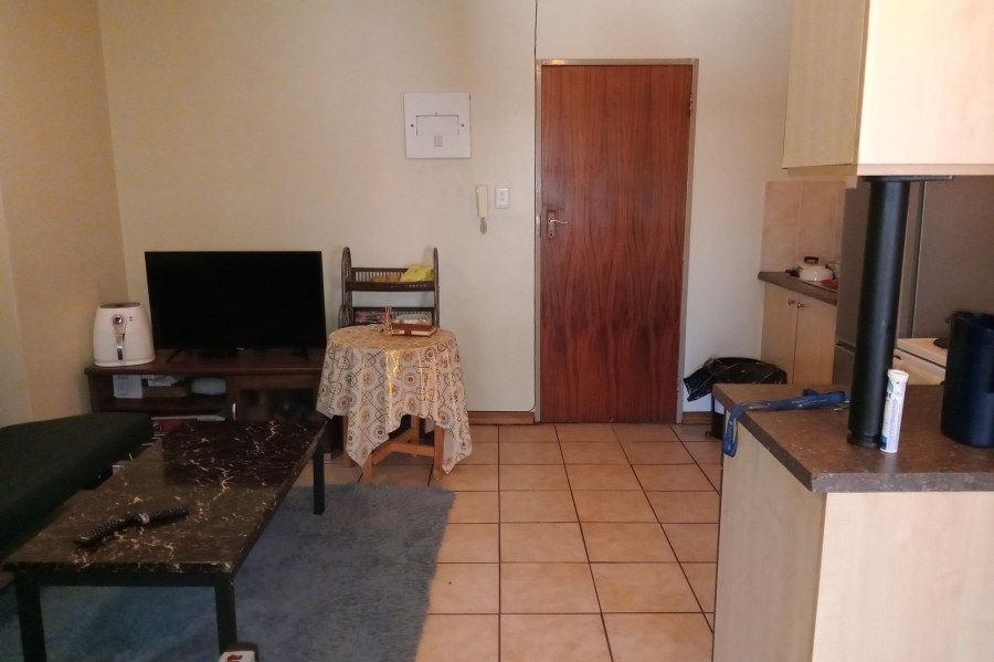 2 Bedroom Property for Sale in Hillcrest Gauteng