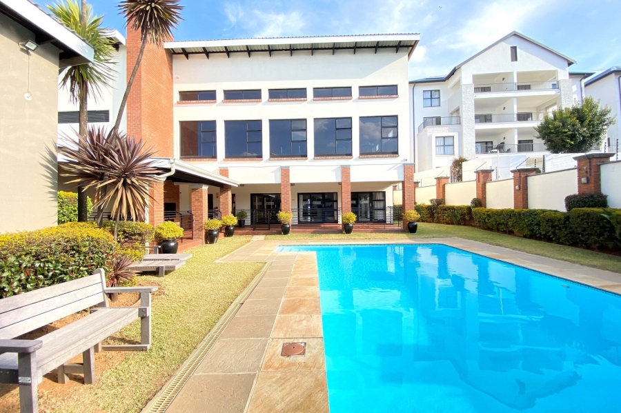 To Let 2 Bedroom Property for Rent in Greenstone Hill Gauteng