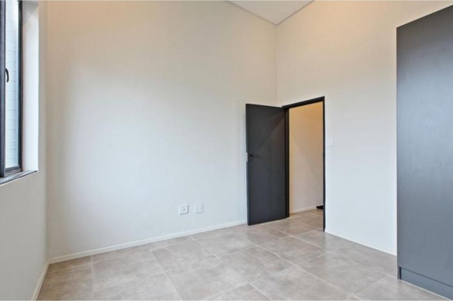 1 Bedroom Property for Sale in Sandown Gauteng