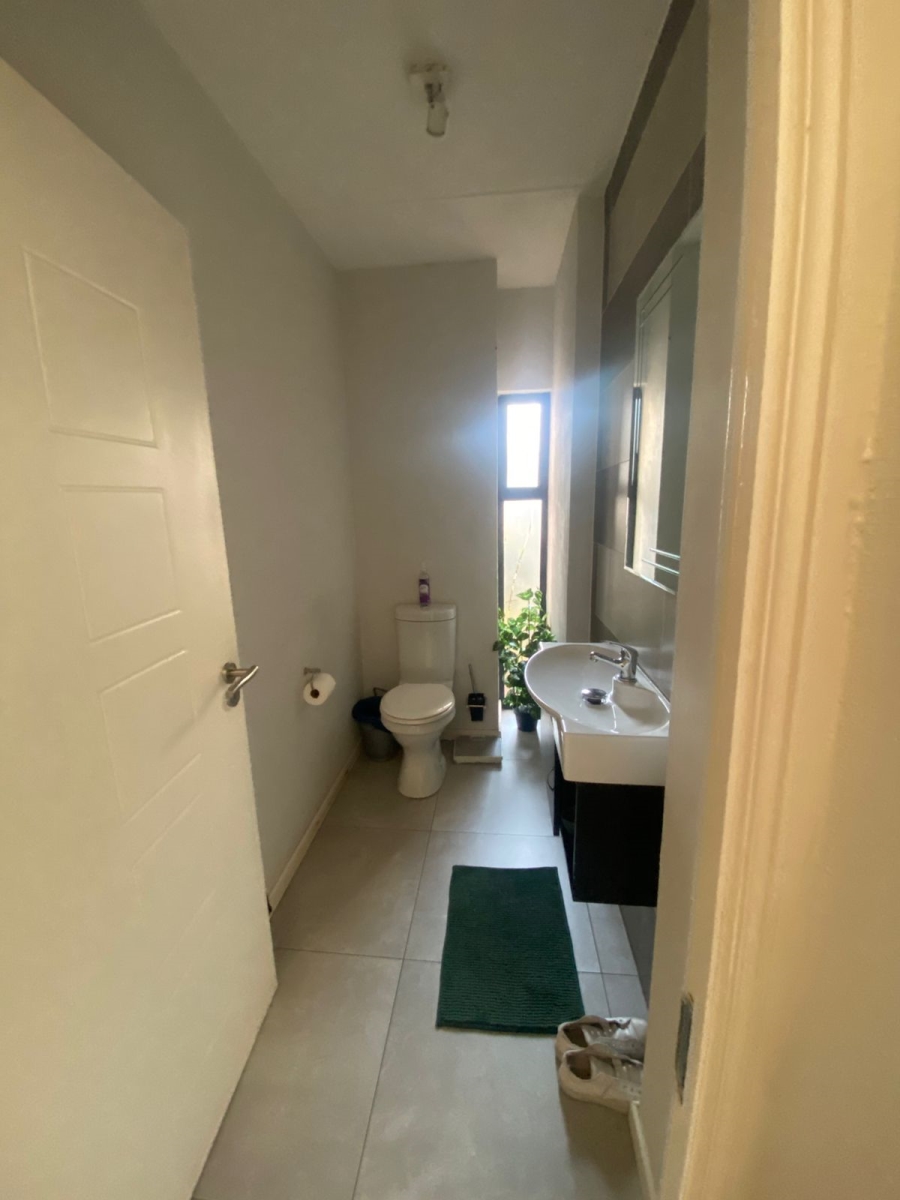 To Let 3 Bedroom Property for Rent in Edenvale Central Gauteng