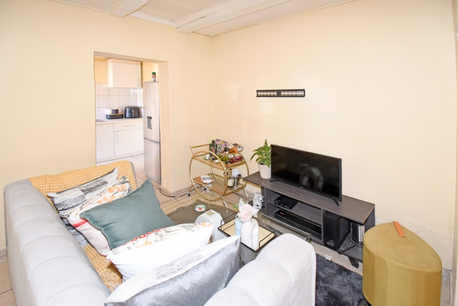 6 Bedroom Property for Sale in Bramley Gardens Gauteng
