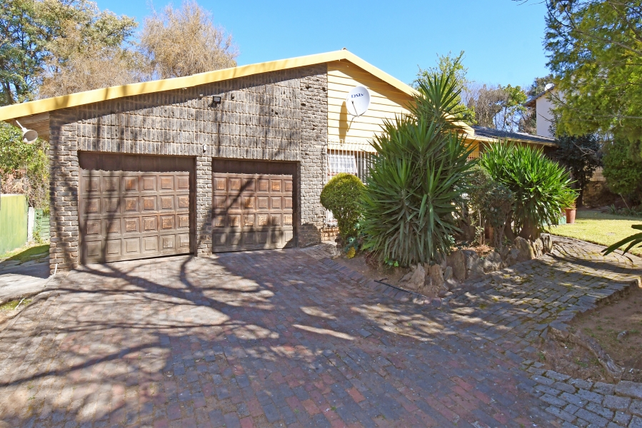 6 Bedroom Property for Sale in Bramley Gardens Gauteng