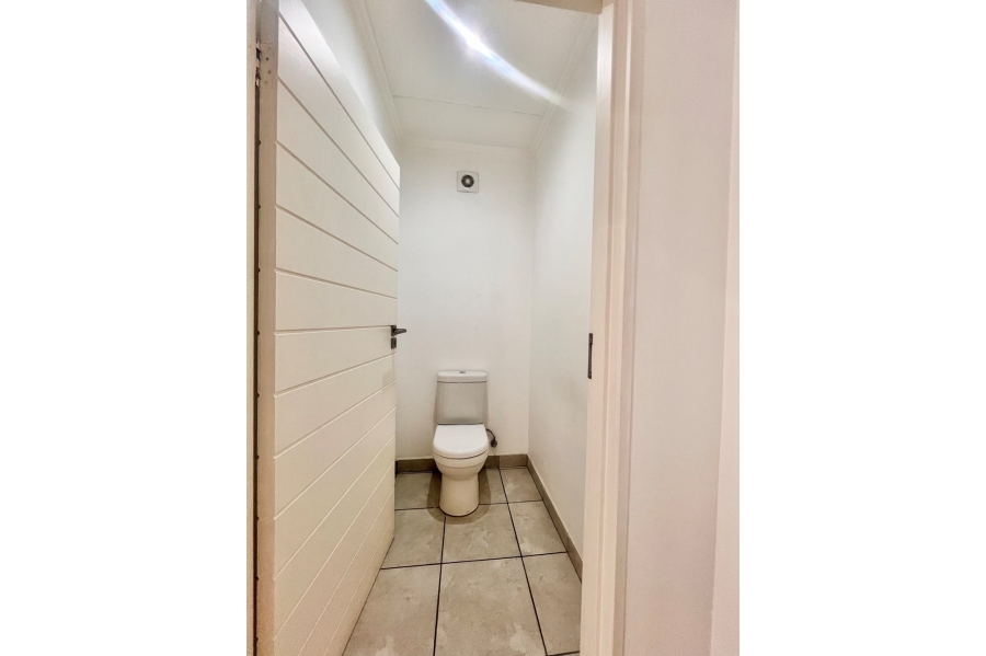 To Let 2 Bedroom Property for Rent in Rivonia Gauteng