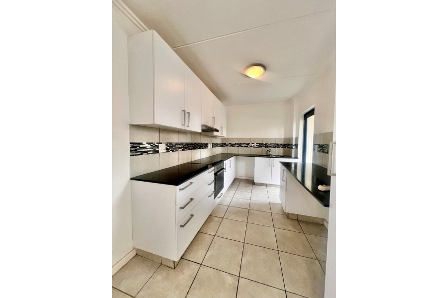 To Let 2 Bedroom Property for Rent in Rivonia Gauteng