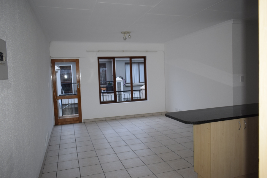 2 Bedroom Property for Sale in Helderwyk Gauteng