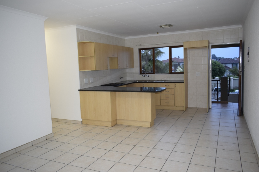 2 Bedroom Property for Sale in Helderwyk Gauteng