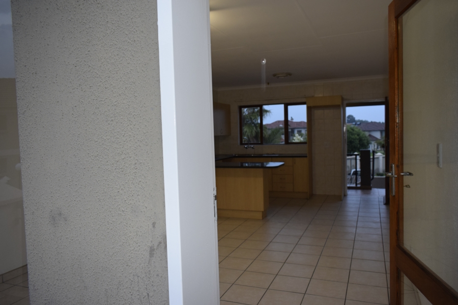 2 Bedroom Property for Sale in Helderwyk Gauteng