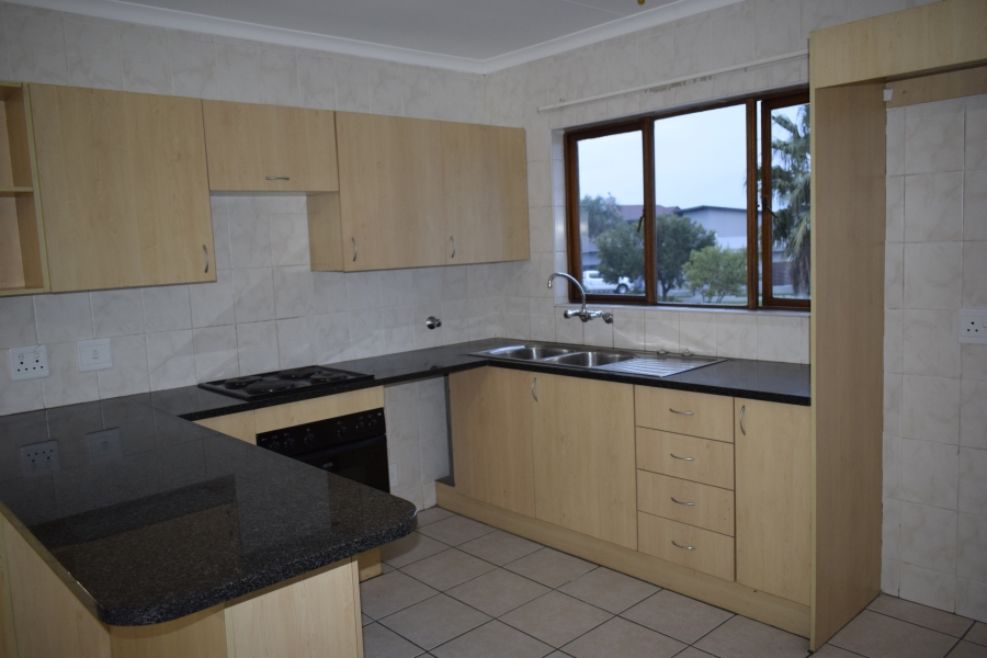 2 Bedroom Property for Sale in Helderwyk Gauteng