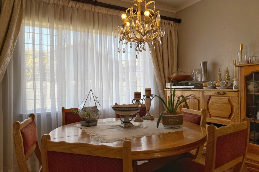 3 Bedroom Property for Sale in Weltevreden Park Gauteng