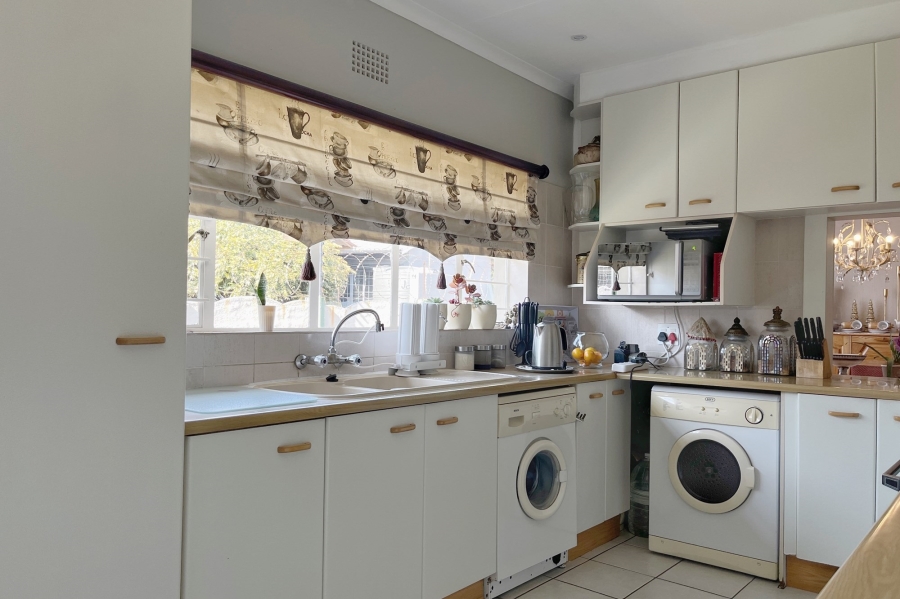 3 Bedroom Property for Sale in Weltevreden Park Gauteng