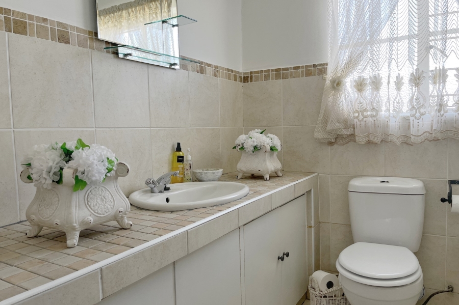 3 Bedroom Property for Sale in Weltevreden Park Gauteng
