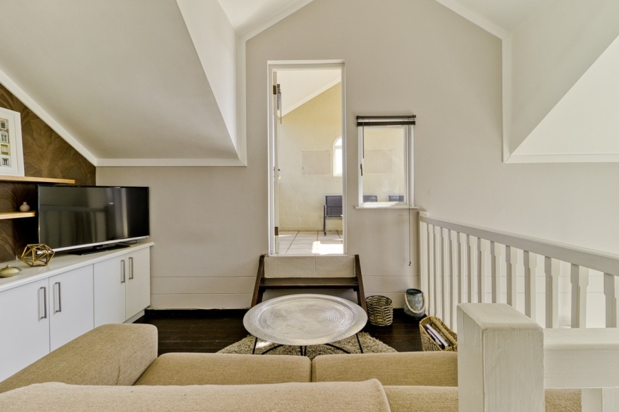 To Let 1 Bedroom Property for Rent in Lonehill Gauteng