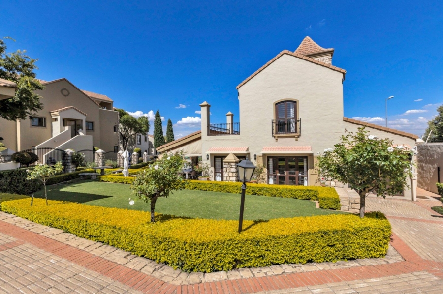 To Let 1 Bedroom Property for Rent in Lonehill Gauteng