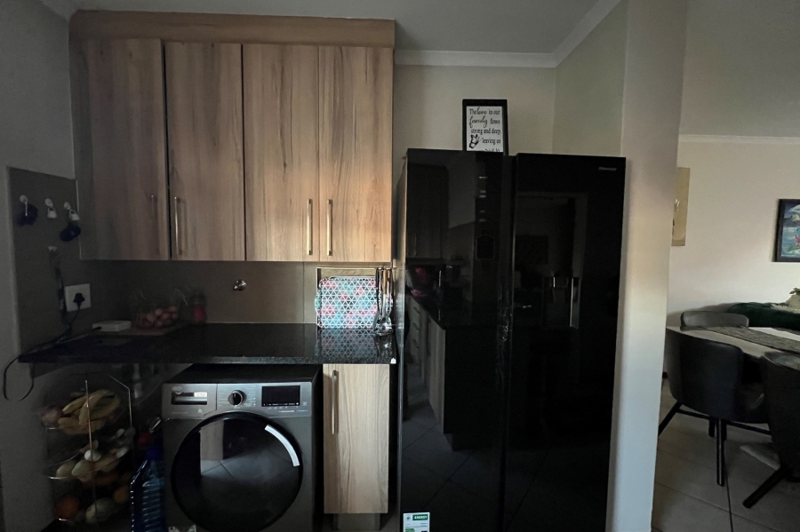 3 Bedroom Property for Sale in Monavoni Gauteng