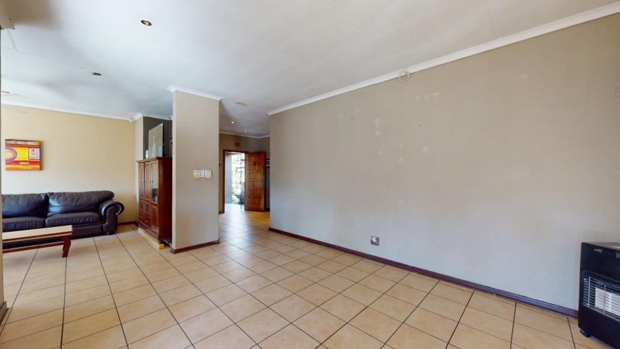 4 Bedroom Property for Sale in Sunward Park Gauteng