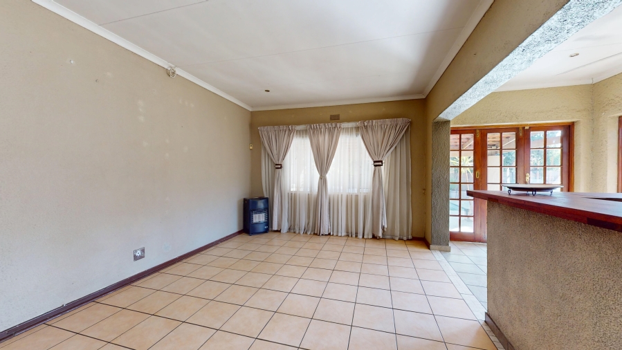 4 Bedroom Property for Sale in Sunward Park Gauteng