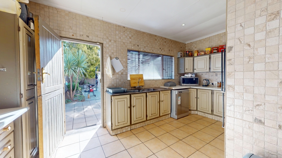 4 Bedroom Property for Sale in Sunward Park Gauteng