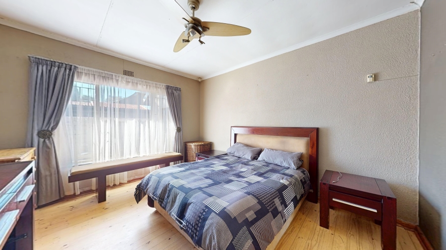 4 Bedroom Property for Sale in Sunward Park Gauteng