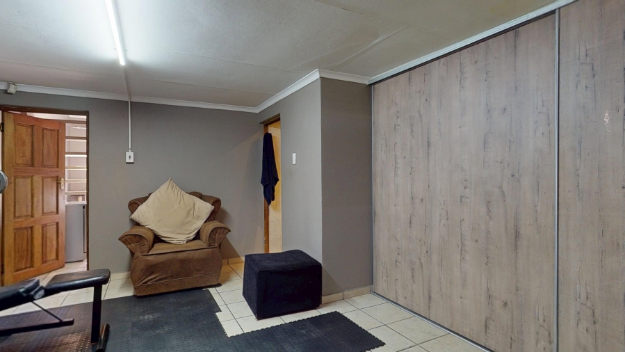 4 Bedroom Property for Sale in Sunward Park Gauteng
