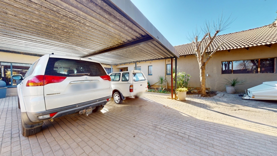 4 Bedroom Property for Sale in Sunward Park Gauteng
