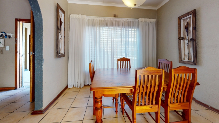 4 Bedroom Property for Sale in Sunward Park Gauteng