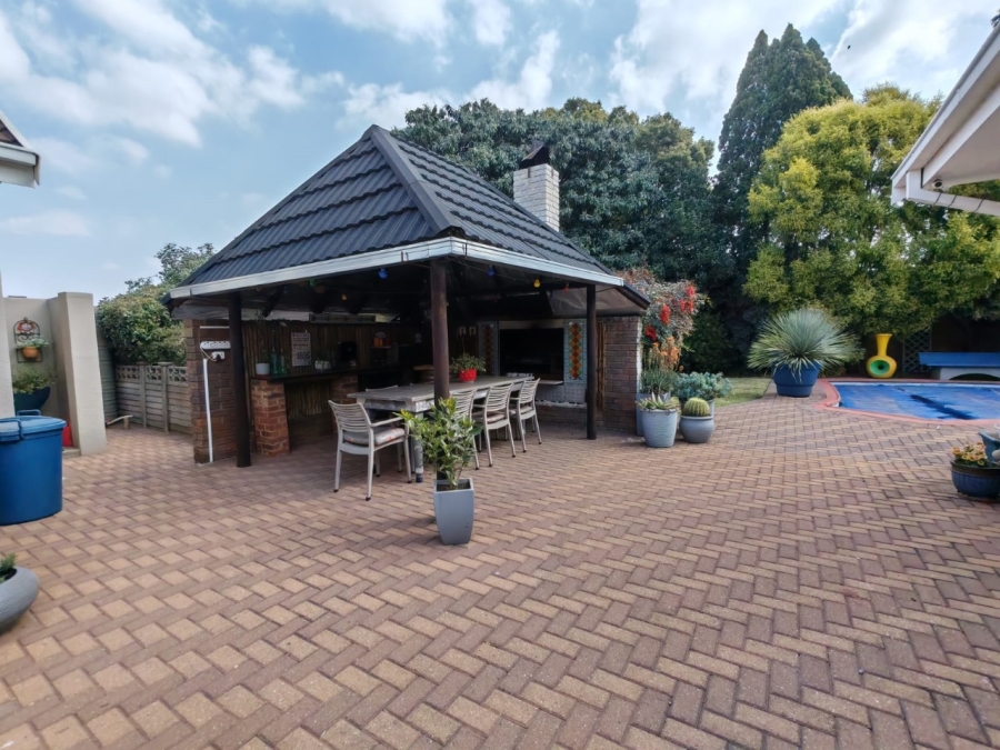 3 Bedroom Property for Sale in Vanderbijlpark SE 2 Gauteng