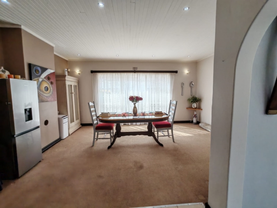 3 Bedroom Property for Sale in Vanderbijlpark SE 2 Gauteng