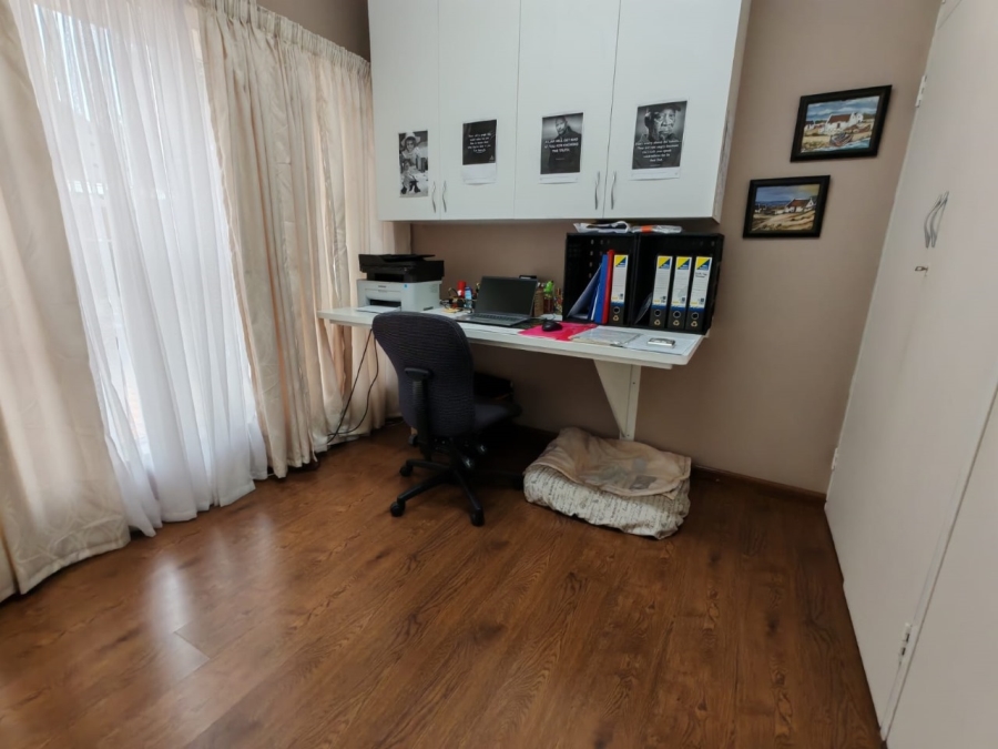 3 Bedroom Property for Sale in Vanderbijlpark SE 2 Gauteng