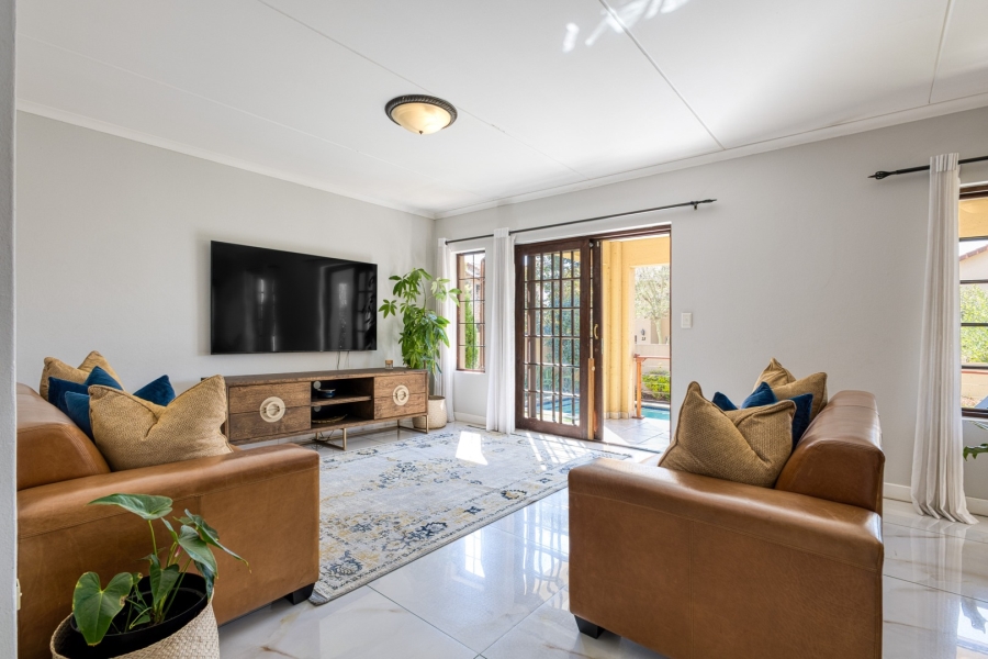 4 Bedroom Property for Sale in Broadacres Gauteng