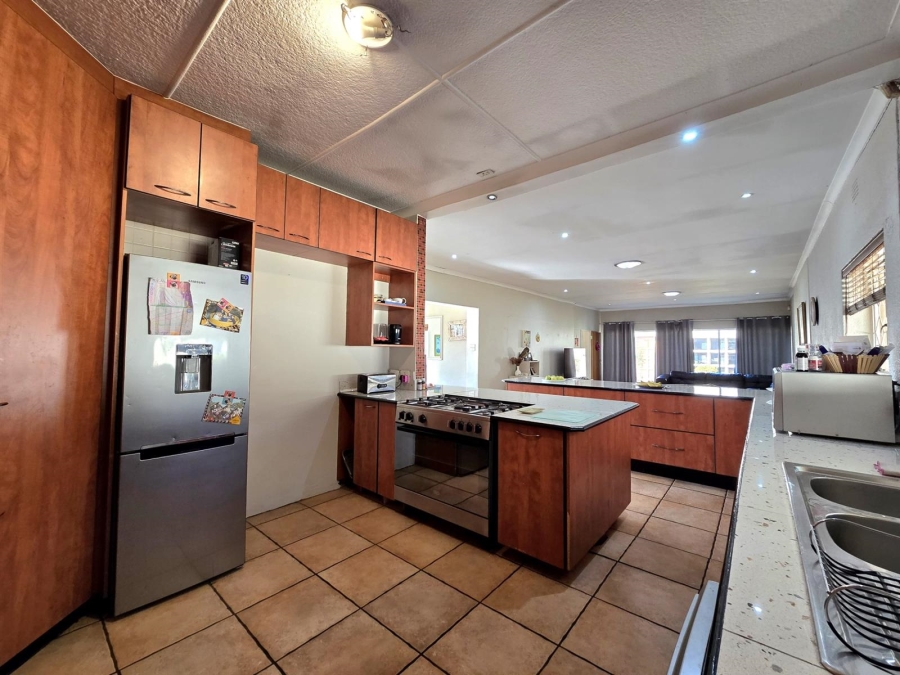 3 Bedroom Property for Sale in New Redruth Gauteng