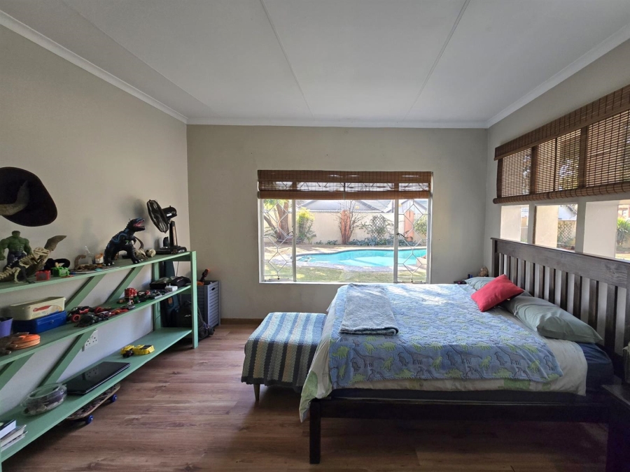 3 Bedroom Property for Sale in New Redruth Gauteng