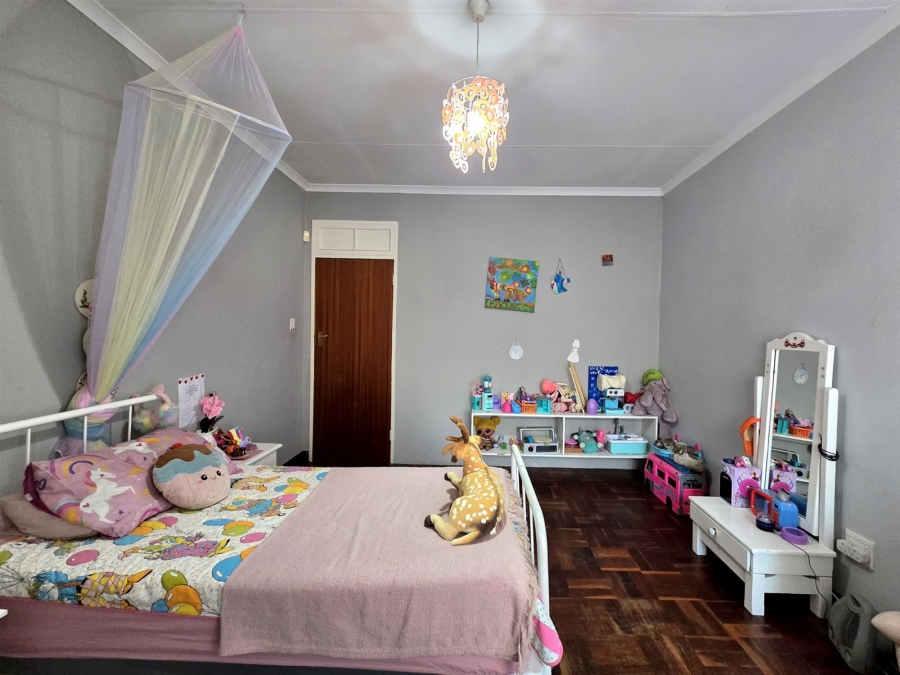 3 Bedroom Property for Sale in New Redruth Gauteng