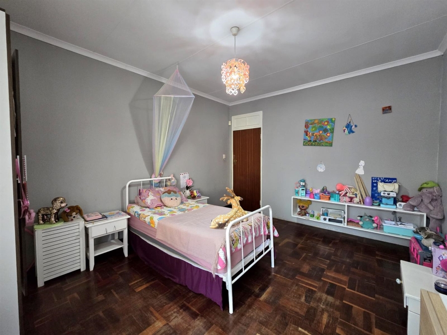 3 Bedroom Property for Sale in New Redruth Gauteng