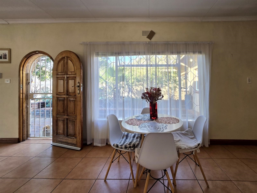 3 Bedroom Property for Sale in New Redruth Gauteng