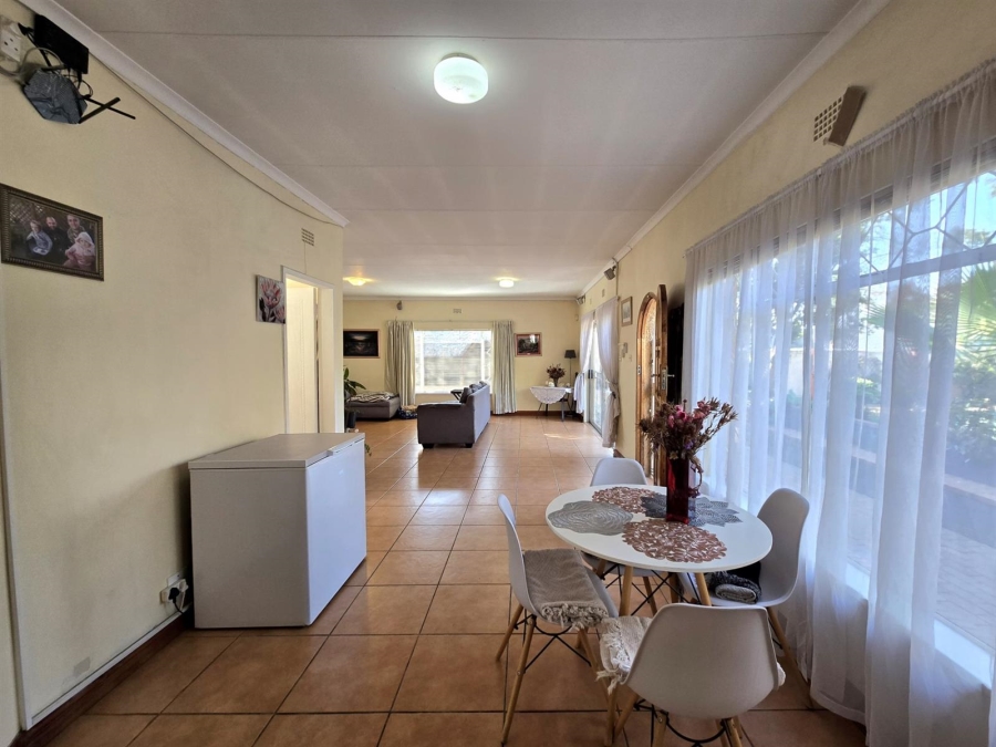 3 Bedroom Property for Sale in New Redruth Gauteng
