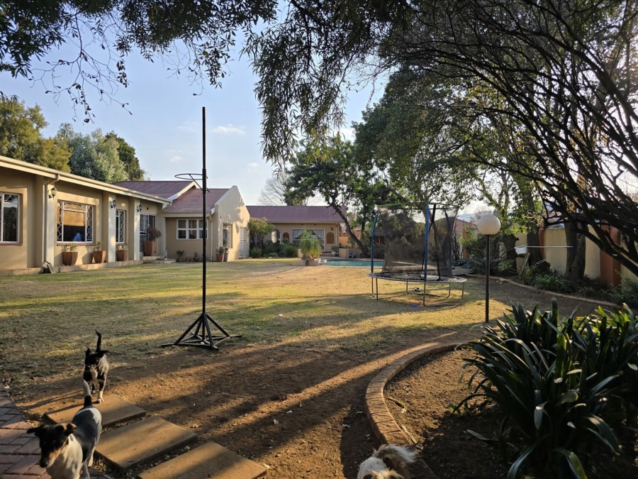 3 Bedroom Property for Sale in New Redruth Gauteng