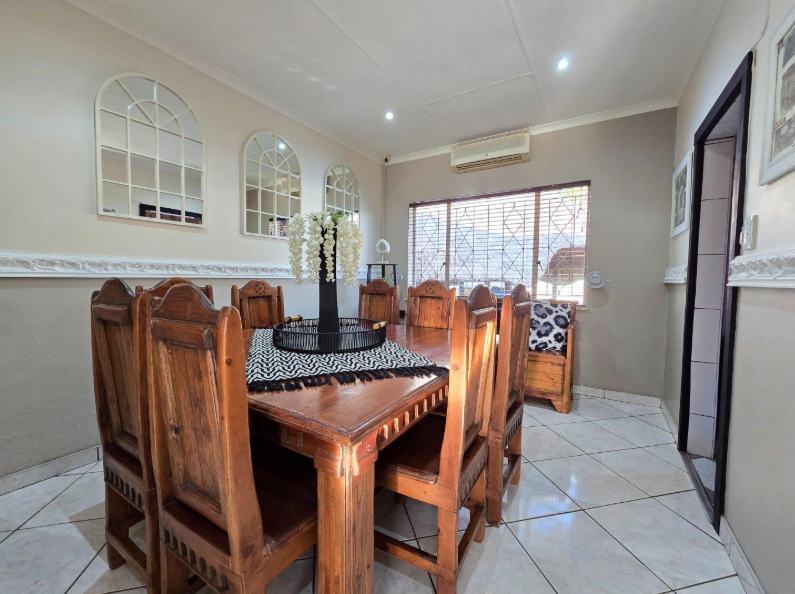 3 Bedroom Property for Sale in Krugersrus Gauteng