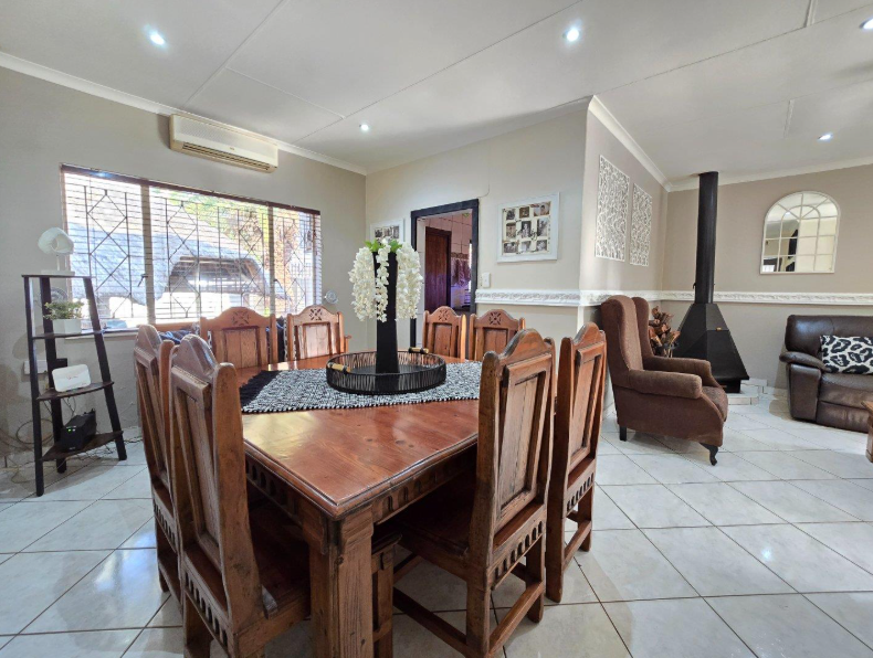3 Bedroom Property for Sale in Krugersrus Gauteng