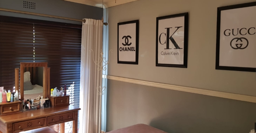 3 Bedroom Property for Sale in Krugersrus Gauteng