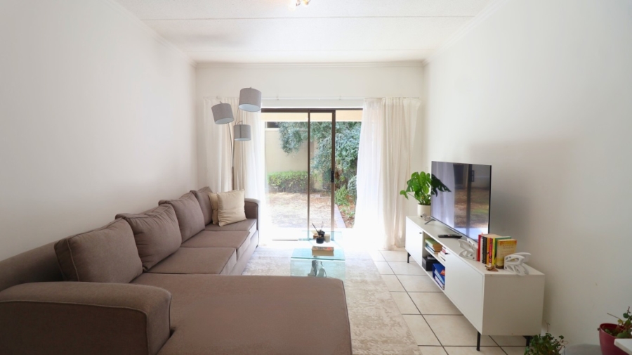 To Let 1 Bedroom Property for Rent in Paulshof Gauteng