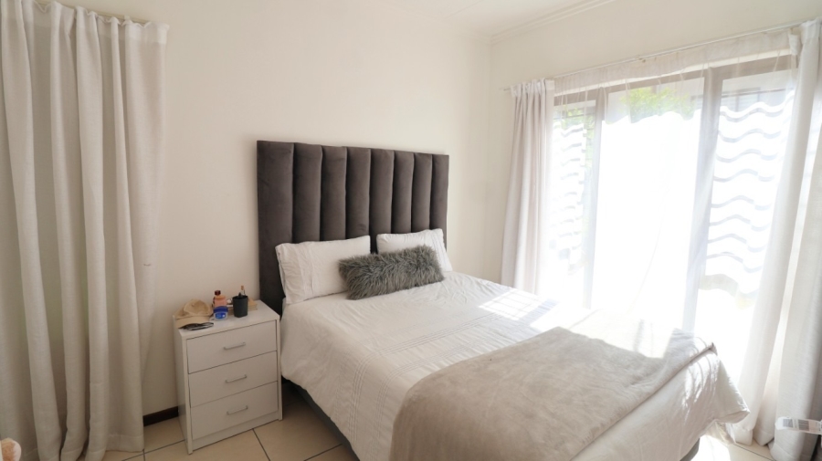 To Let 1 Bedroom Property for Rent in Paulshof Gauteng