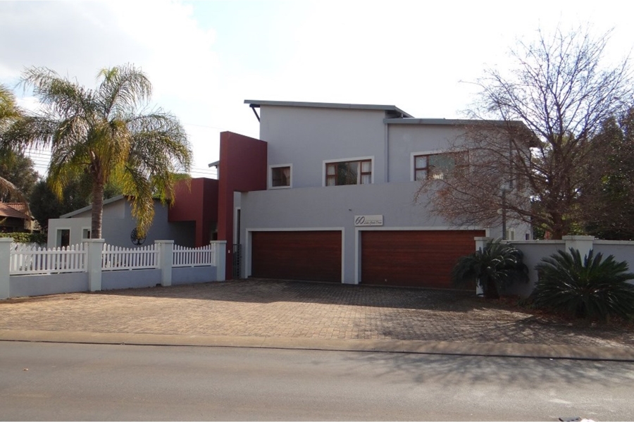 4 Bedroom Property for Sale in Midfield Estate Gauteng